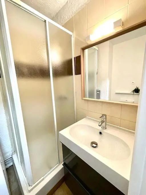 Joli Studio Cosy De 31 M2 Bord De Mer Acces Pmr 4Personnes La Ciotat Francja